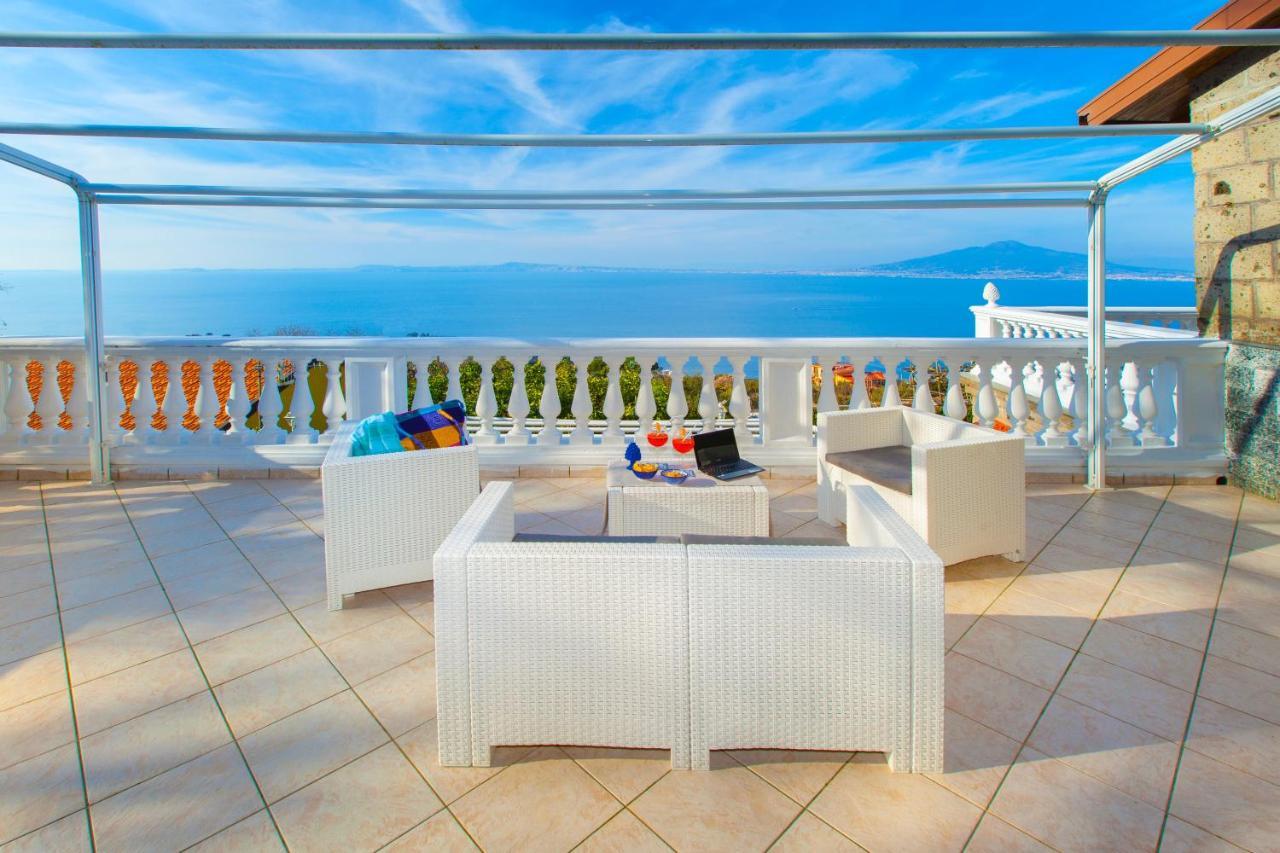 Estate4Home - Villa Luisa Play&Pool Сант-Агата-суи-Дуэ-Гольфи Экстерьер фото